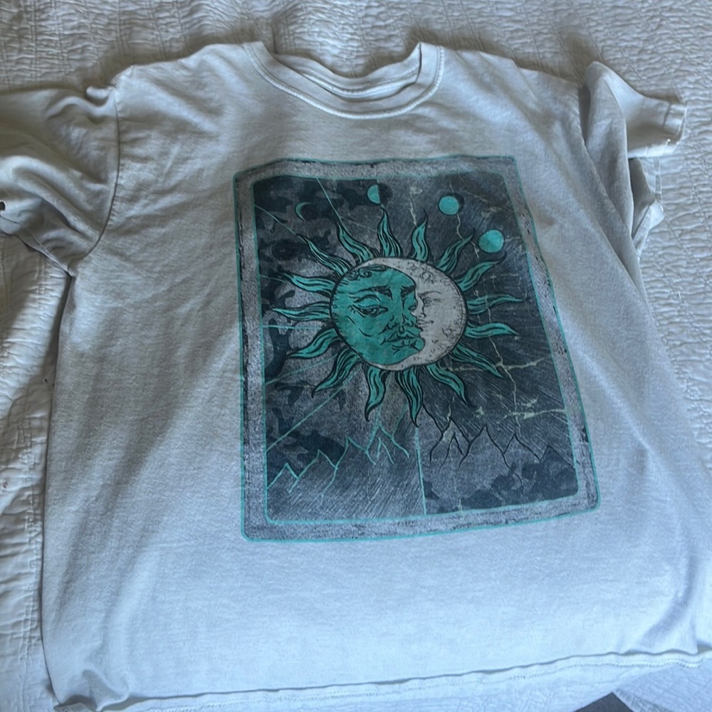 White sun-moon T-shirt